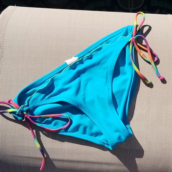 Xhilaration Sz M Embellished Bikini Swimsuit GUC - Picture 2 of 6